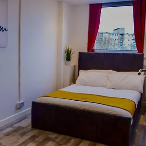  Apartment 2 Bed With Free Parking